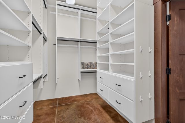 11599 N Adobe Village Place, Marana, AZ 85658