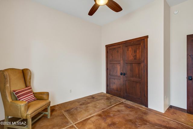 11599 N Adobe Village Place, Marana, AZ 85658