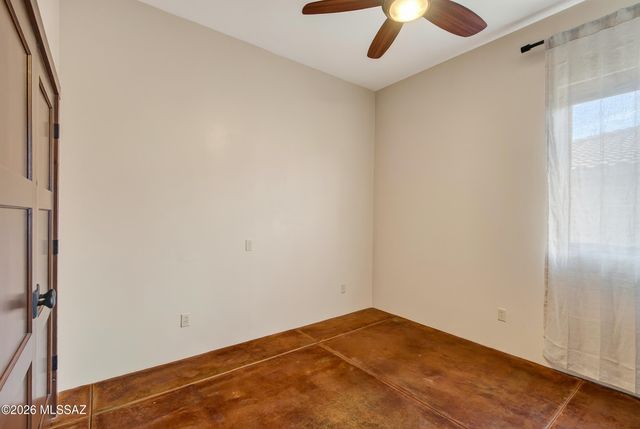 11599 N Adobe Village Place, Marana, AZ 85658