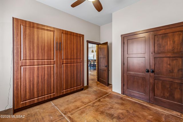 11599 N Adobe Village Place, Marana, AZ 85658