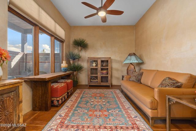 11599 N Adobe Village Place, Marana, AZ 85658