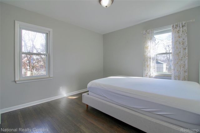 16975 W 14 Mile Road, Beverly Hills Village, MI 48025