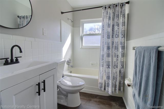 16975 W 14 Mile Road, Beverly Hills Village, MI 48025