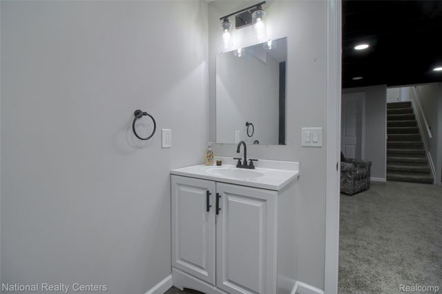 16975 W 14 Mile Road, Beverly Hills Village, MI 48025