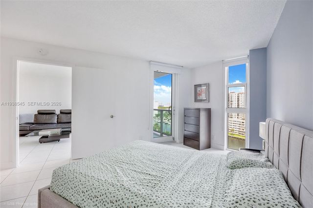 100 Bayview Dr 1231, Sunny Isles Beach, FL 33160