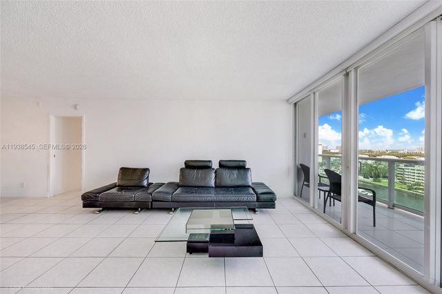 100 Bayview Dr 1231, Sunny Isles Beach, FL 33160