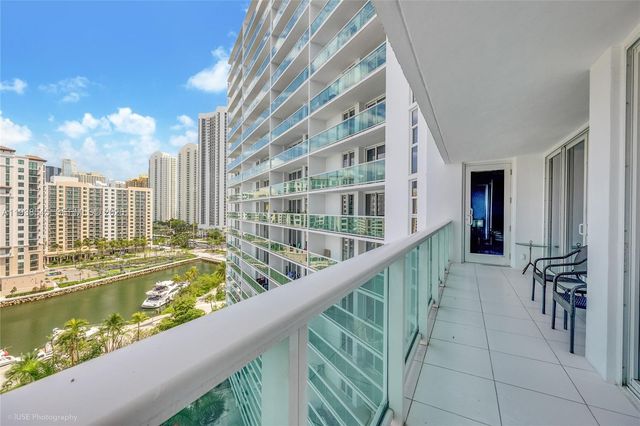 100 Bayview Dr 1231, Sunny Isles Beach, FL 33160