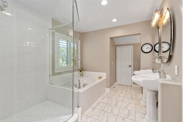 23 Apache, Trabuco Canyon, CA 92679