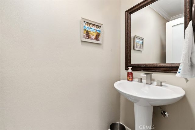 23 Apache, Trabuco Canyon, CA 92679