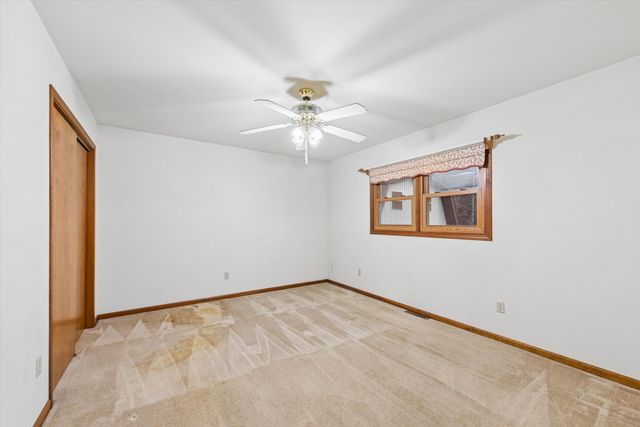 411 Northfield Lane, Valparaiso, IN 46383