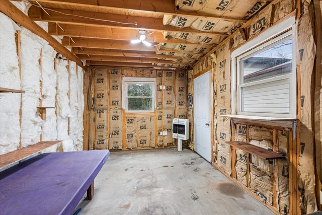 411 Northfield Lane, Valparaiso, IN 46383