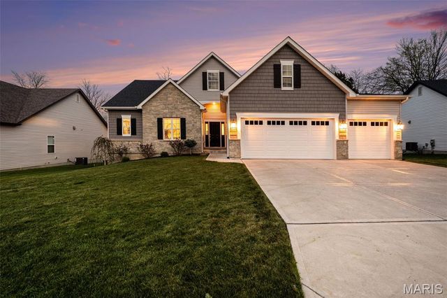 1074 Bloomfield Drive, Eureka, MO 63025