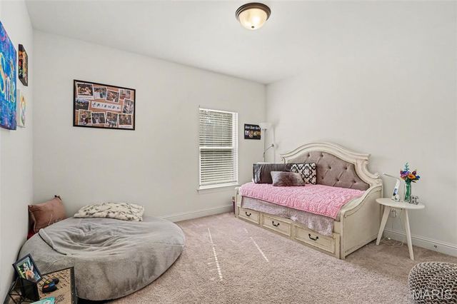 1074 Bloomfield Drive, Eureka, MO 63025