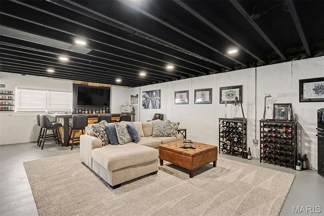 1074 Bloomfield Drive, Eureka, MO 63025