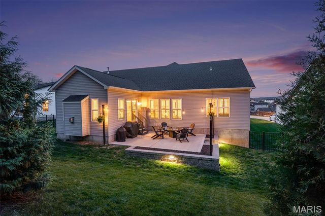 1074 Bloomfield Drive, Eureka, MO 63025