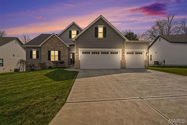 1074 Bloomfield Drive, Eureka, MO 63025