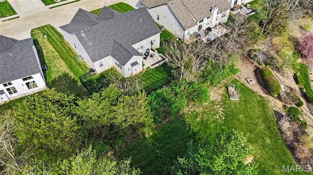 1074 Bloomfield Drive, Eureka, MO 63025