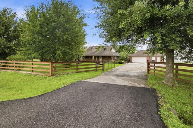 18722 Fenske Road, Cypress, TX 77433