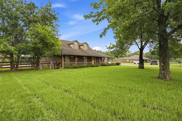 18722 Fenske Road, Cypress, TX 77433