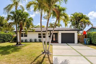 3672 NW 17th ter, Oakland Park, FL 33309