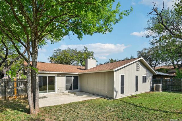 11815 Broadwood, San Antonio, TX 78249