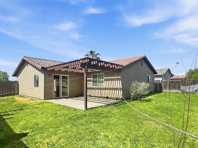 1895 Madison Drive, Madera, CA 93638