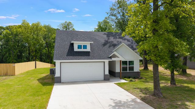 1621 Rockwood Drive, Grove, OK 74344