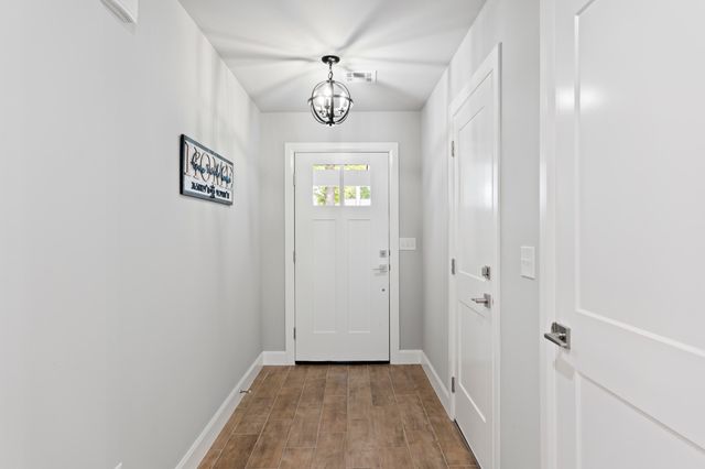 1621 Rockwood Drive, Grove, OK 74344