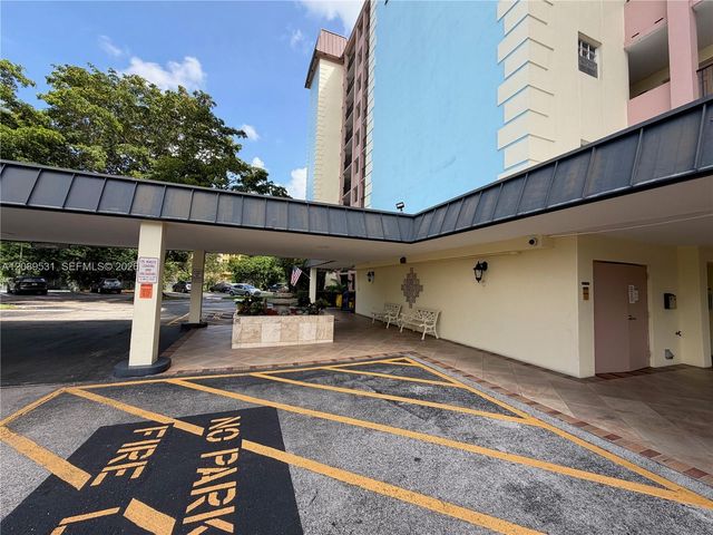 3575 Broken Woods Drive 404, Coral Springs, FL 33065