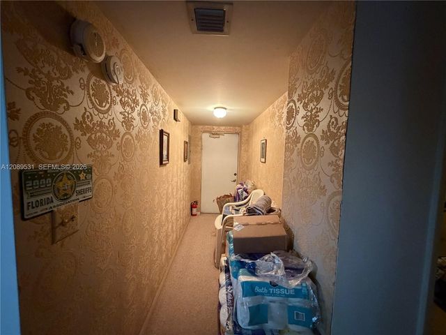 3575 Broken Woods Drive 404, Coral Springs, FL 33065