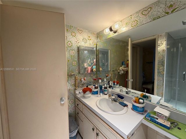 3575 Broken Woods Drive 404, Coral Springs, FL 33065