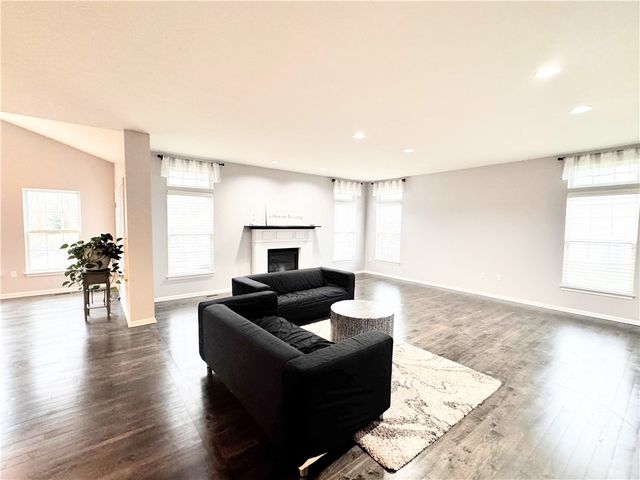 1418 N Shevlin, Franklin Park, PA 15143