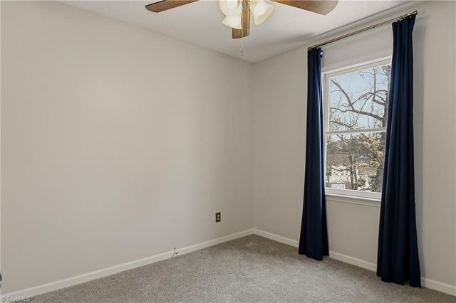 2007 Carlisle Way, High Point, NC 27262