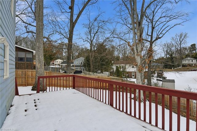 2007 Carlisle Way, High Point, NC 27262