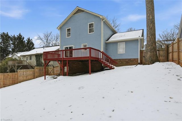 2007 Carlisle Way, High Point, NC 27262