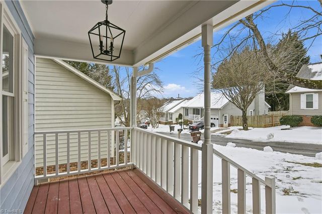 2007 Carlisle Way, High Point, NC 27262