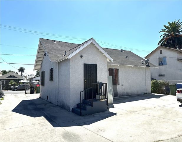 737 E 40th, Los Angeles, CA 90011