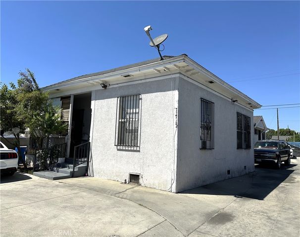 737 E 40th, Los Angeles, CA 90011