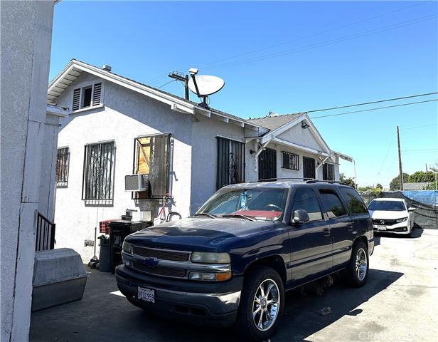 737 E 40th, Los Angeles, CA 90011