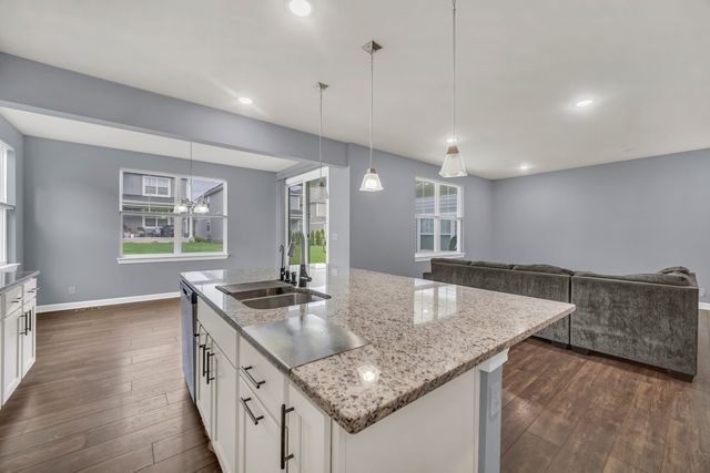 5 Nelson Lane, Hawthorn Woods, IL 60047