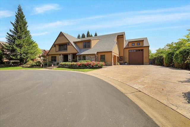 1990 Cobblestone Ct, Yuba City, CA 95993