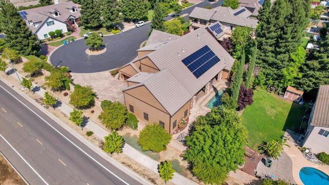 1990 Cobblestone Ct, Yuba City, CA 95993