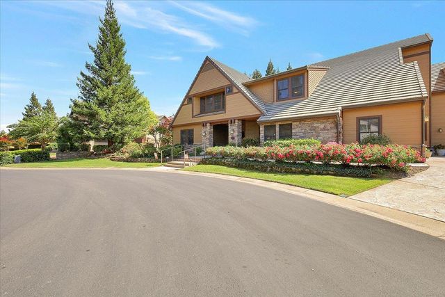 1990 Cobblestone Ct, Yuba City, CA 95993