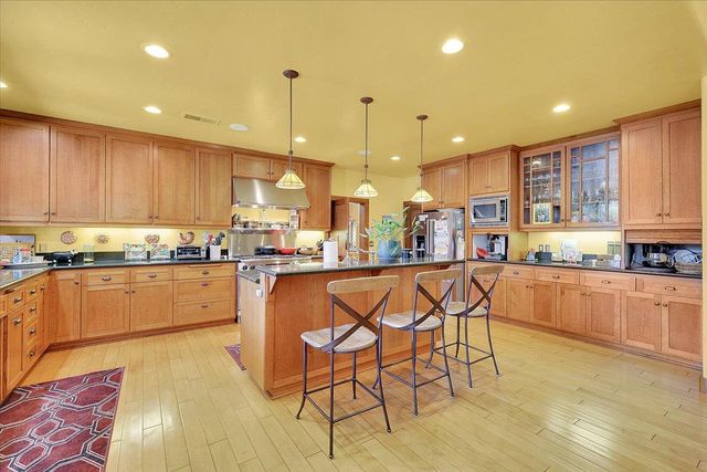 1990 Cobblestone Ct, Yuba City, CA 95993