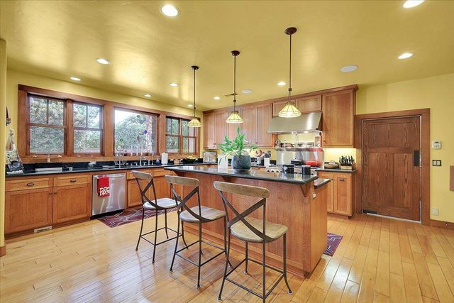 1990 Cobblestone Ct, Yuba City, CA 95993