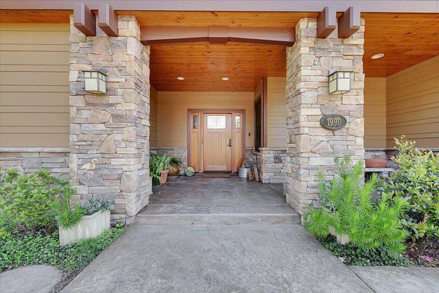 1990 Cobblestone Ct, Yuba City, CA 95993