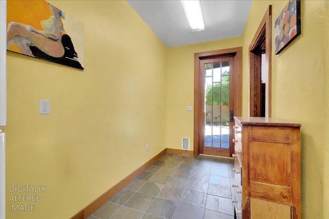 1990 Cobblestone Ct, Yuba City, CA 95993