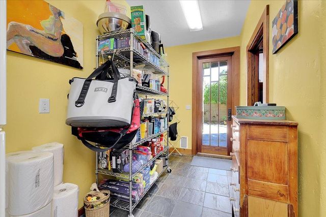 1990 Cobblestone Ct, Yuba City, CA 95993