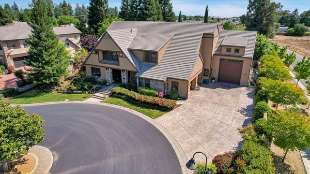 1990 Cobblestone Ct, Yuba City, CA 95993