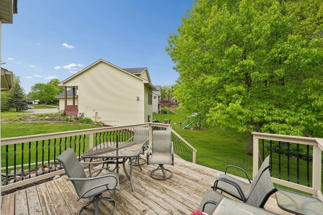 6102 Wildwood Way, Monticello, MN 55362